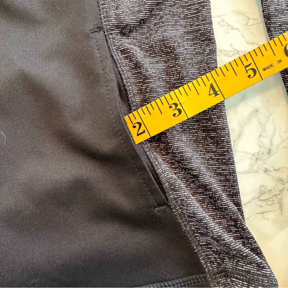 Reebok | Running Jacket - Picture 7 of 11